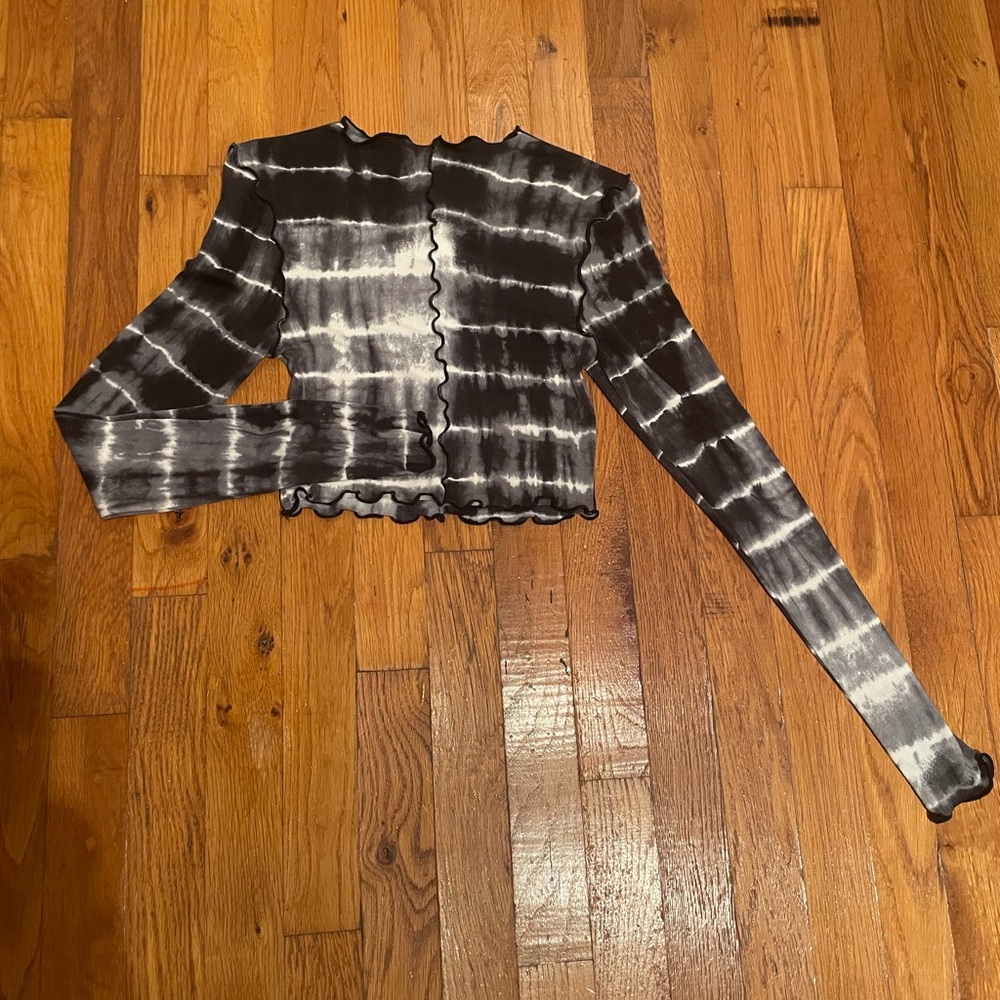 Tiger Mist Black and White Tie-Dye Crop Top